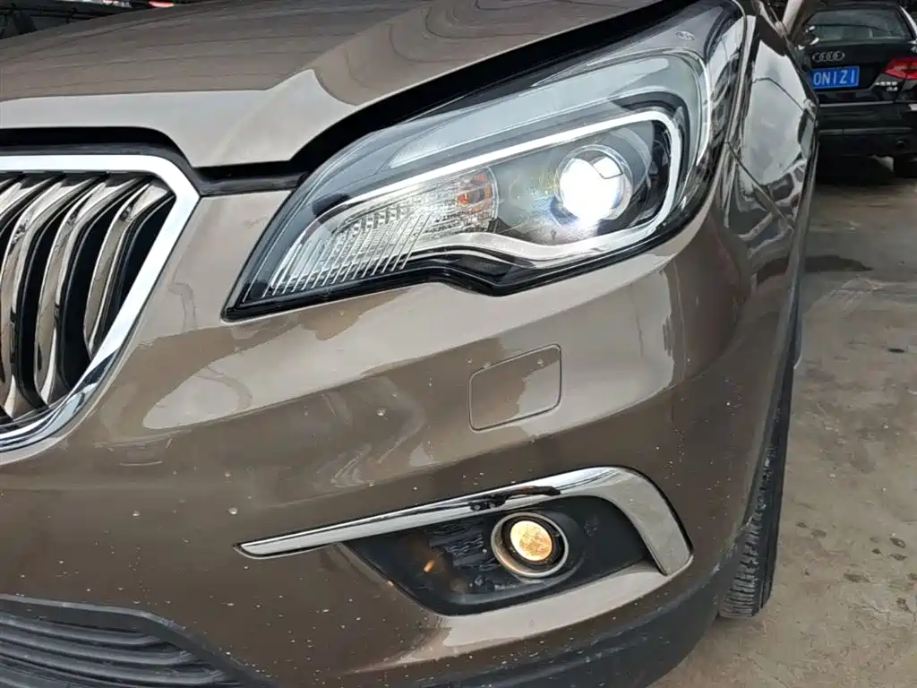 Buick Envision Plus 2017 28T AWD Elite фото 24
