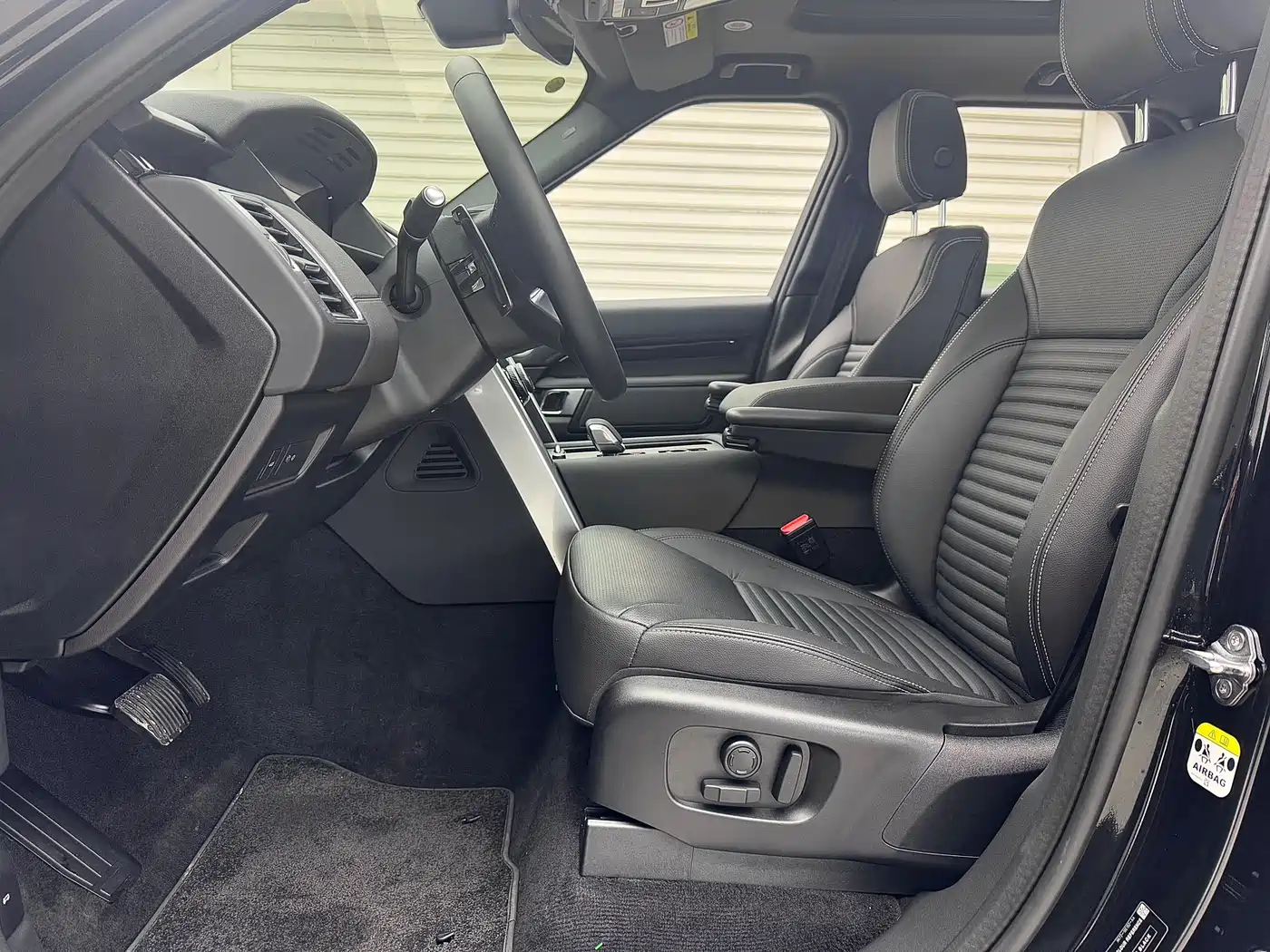 LAND ROVER DISCOVER