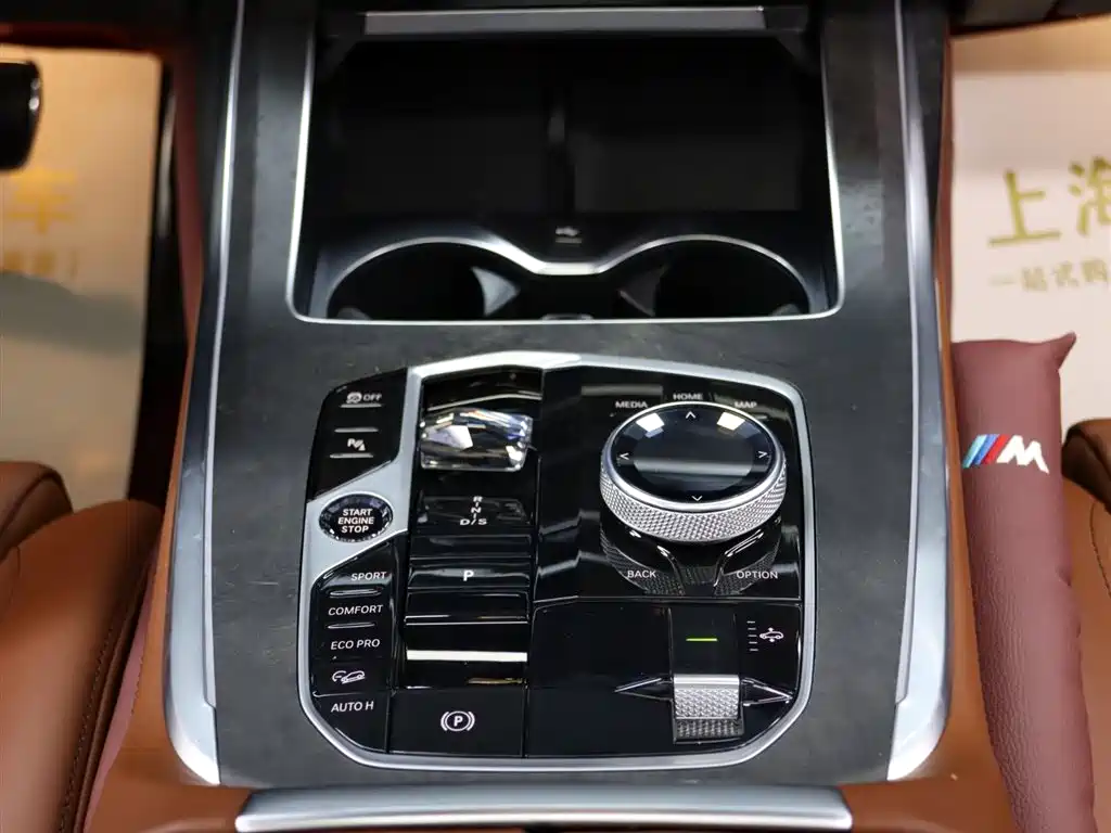 BMW X7 2023 xDrive40i Exclusive M Sport Package фото 16
