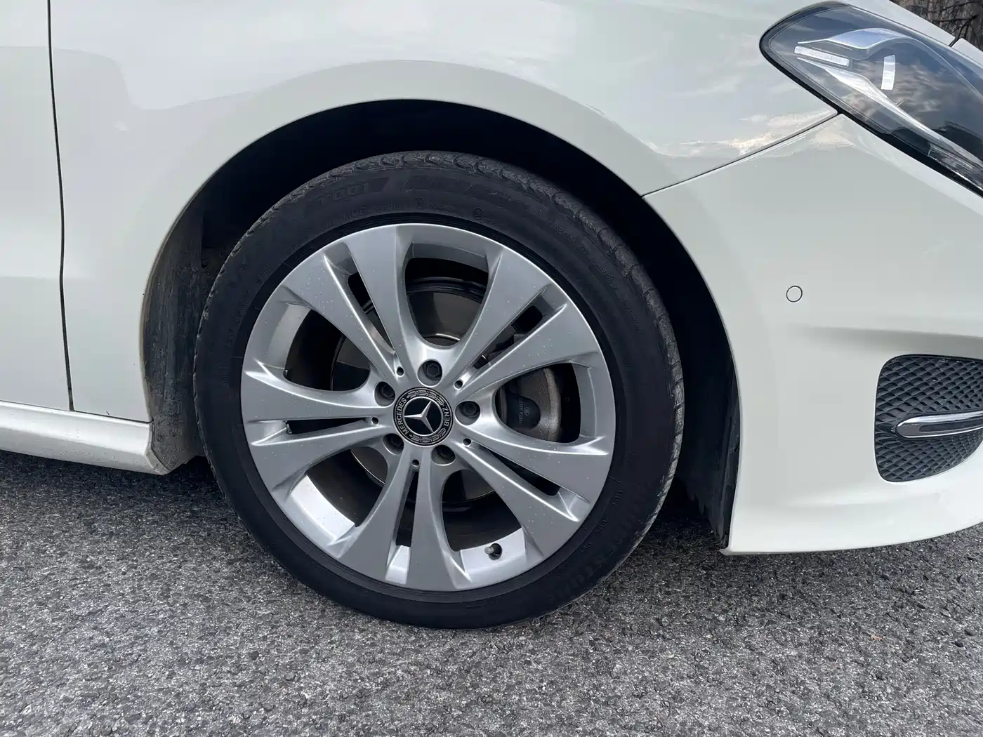 Mercedes-Benz B-Class 2017 B 200 Dynamic фото 16