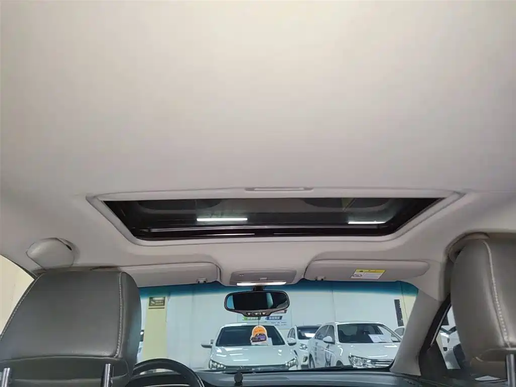 Buick Excelle 2019 18T Auto Connected Elite China VI фото 18