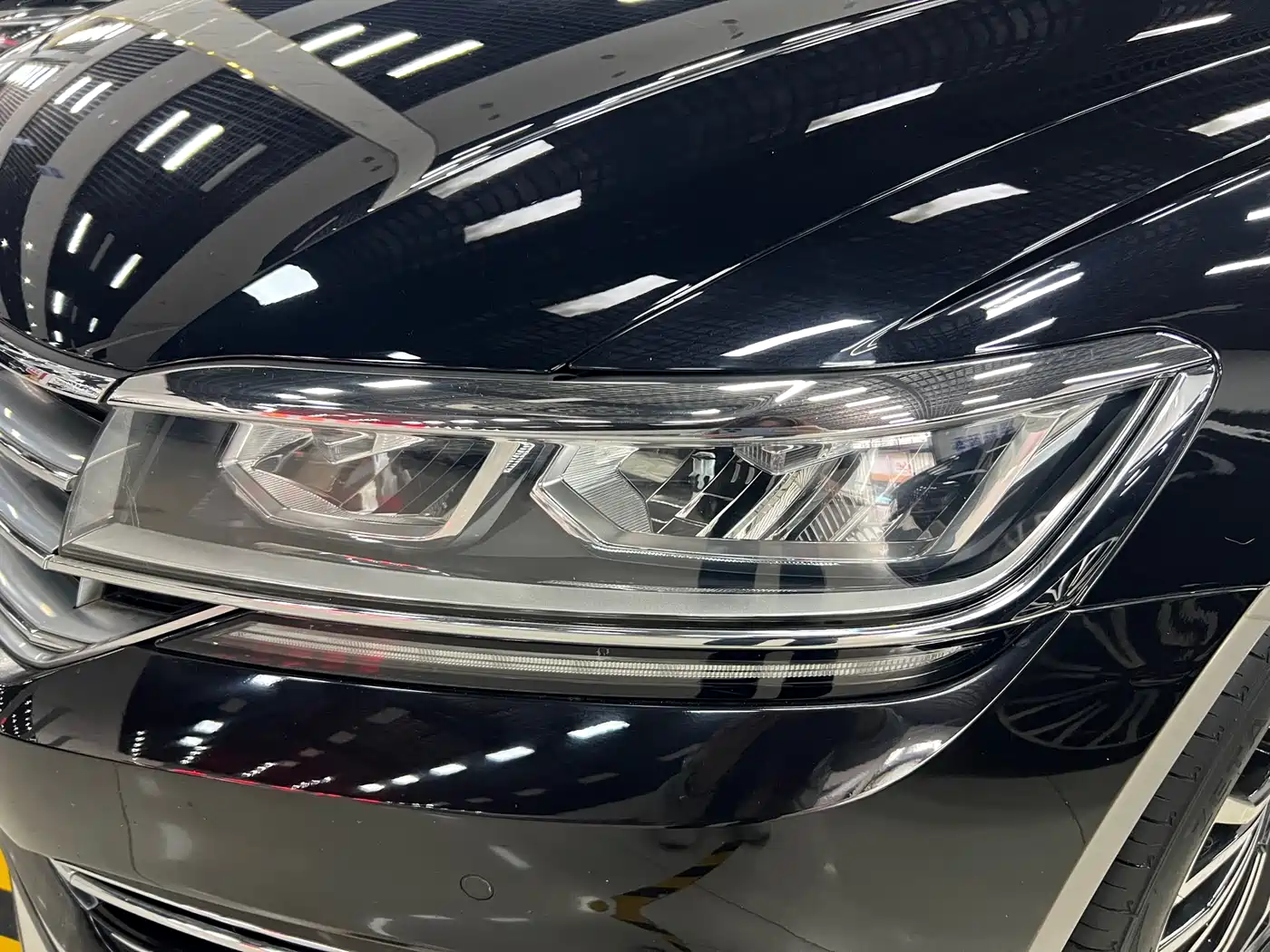 Volkswagen Phideon 2018 380TSI 2WD Business Edition фото 11