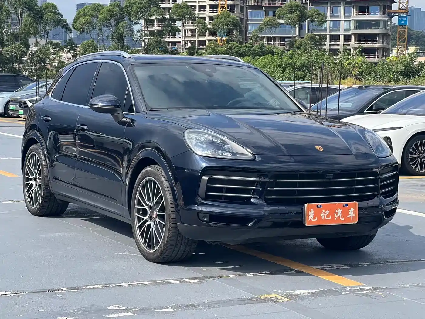 Porsche Cayenne 2022 Cayenne 3.0T Platinum Edition фото 2