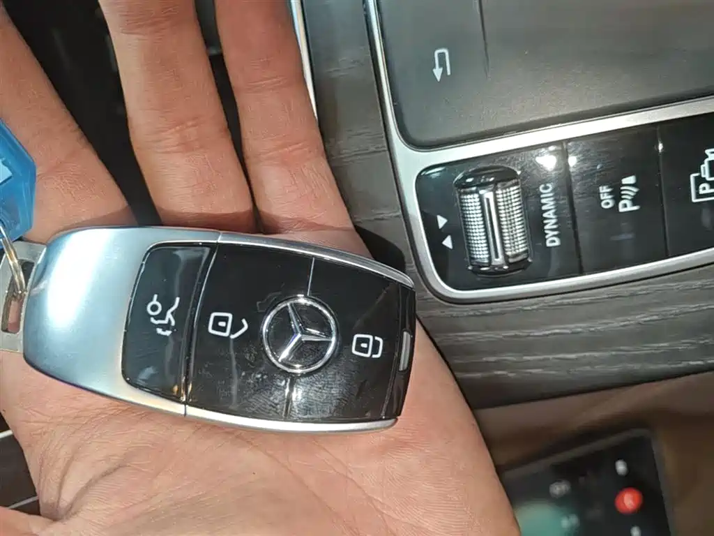 Mercedes-Benz E-Class 2019 Facelift E 300 L Sport Fashion фото 9