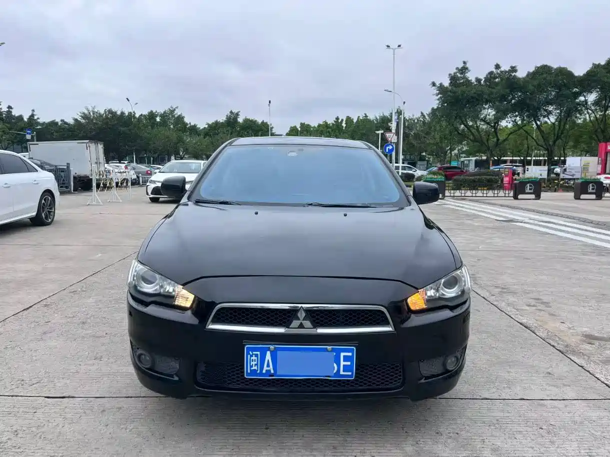 Mitsubishi Lancer EX 2011 Zhi Xuan Edition 2.0L CVT Flagship фото 2