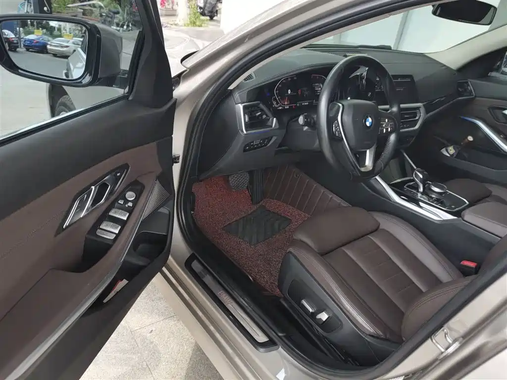 BMW 3 Series 2020 325Li Launch Edition фото 16