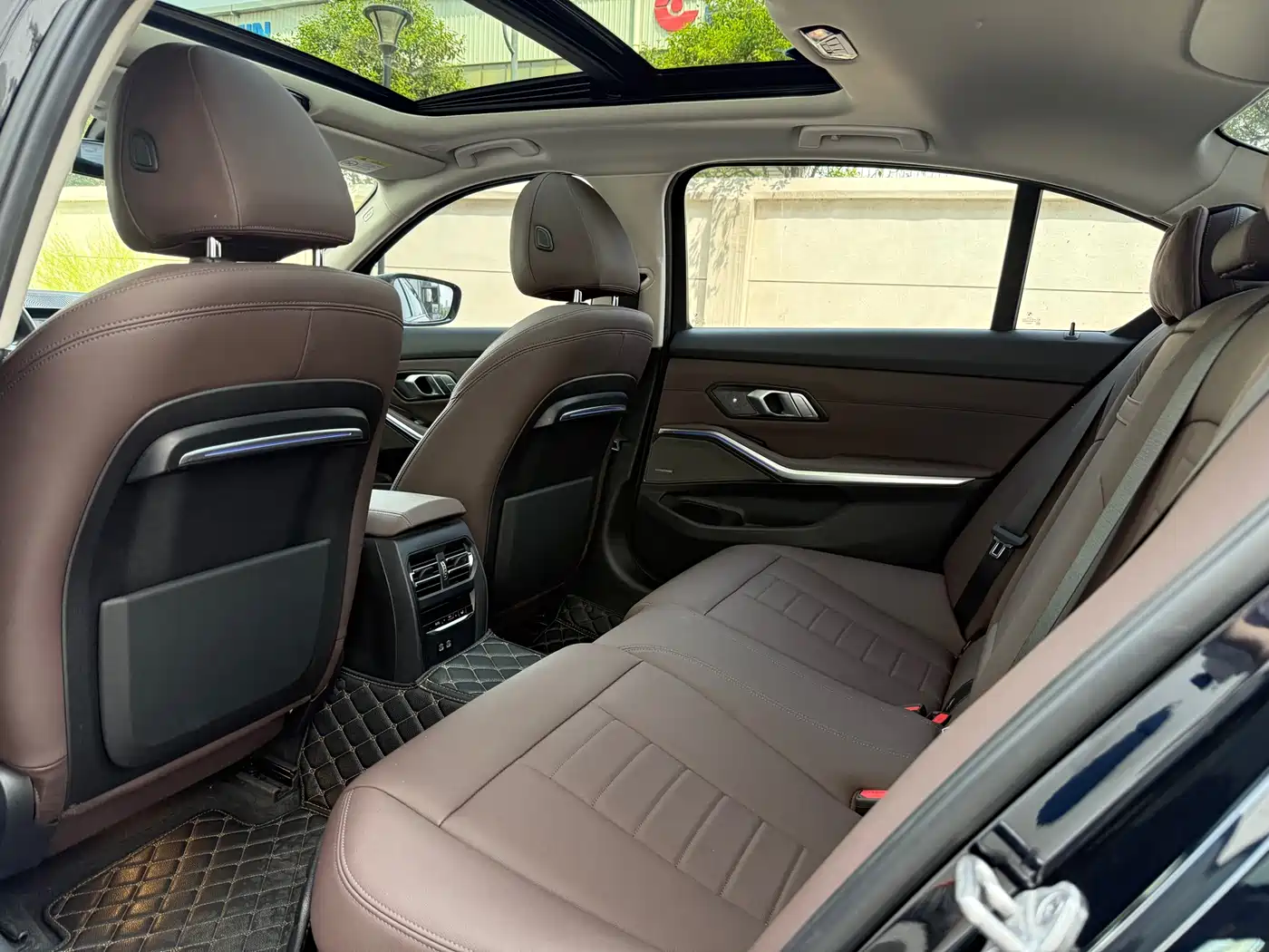 BMW 3 Series 2021 325Li M Sport Night Edition фото 21