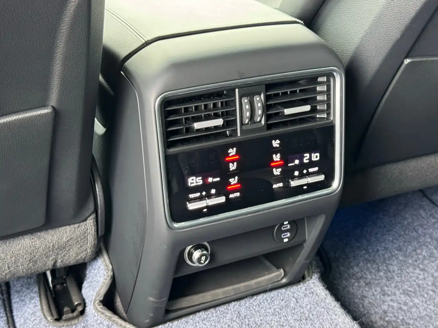 Porsche Cayenne 2019 Cayenne 3.0T фото 15