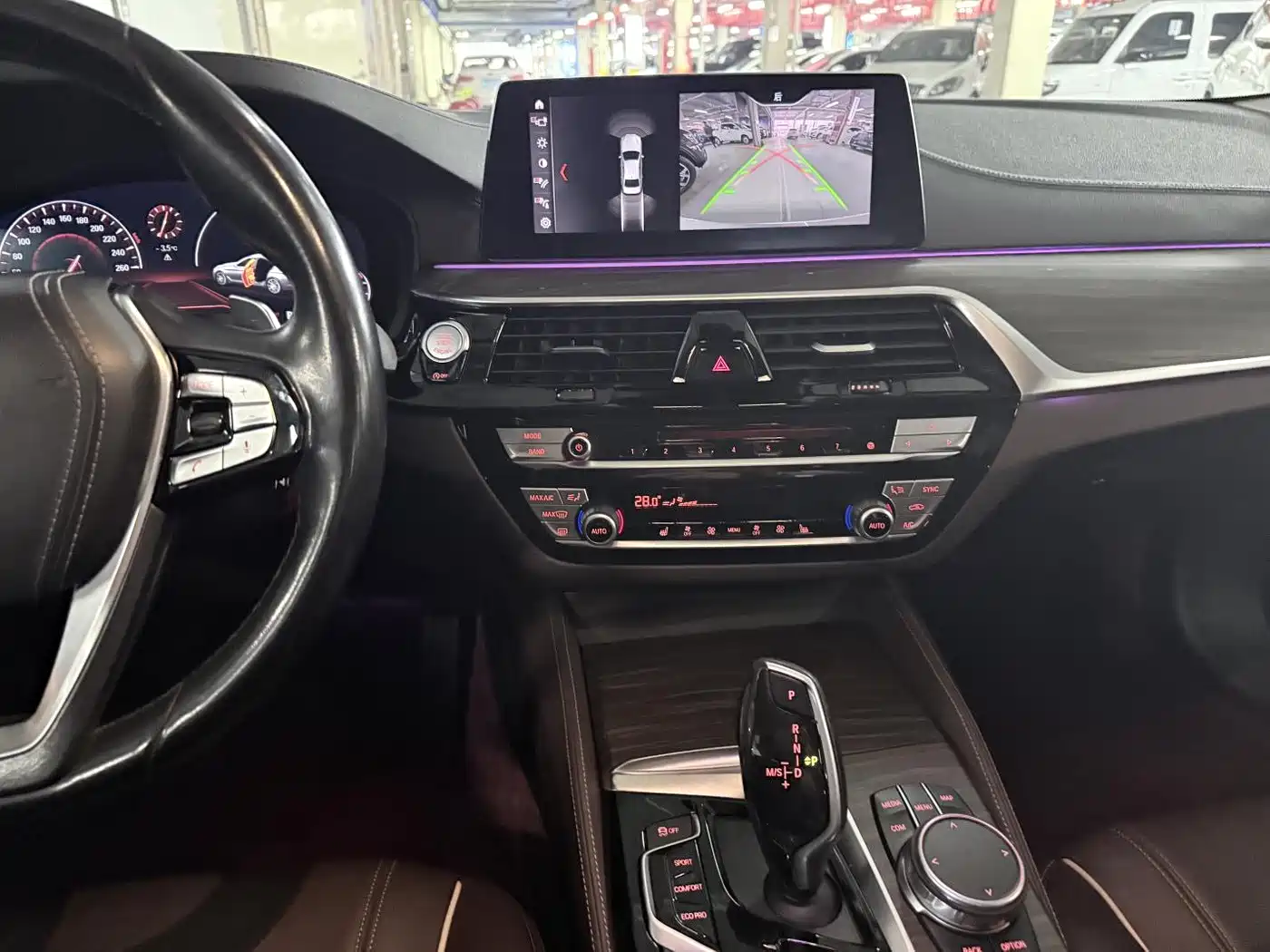 BMW 5 Series 2019 530Li Leading Luxury Package фото 12