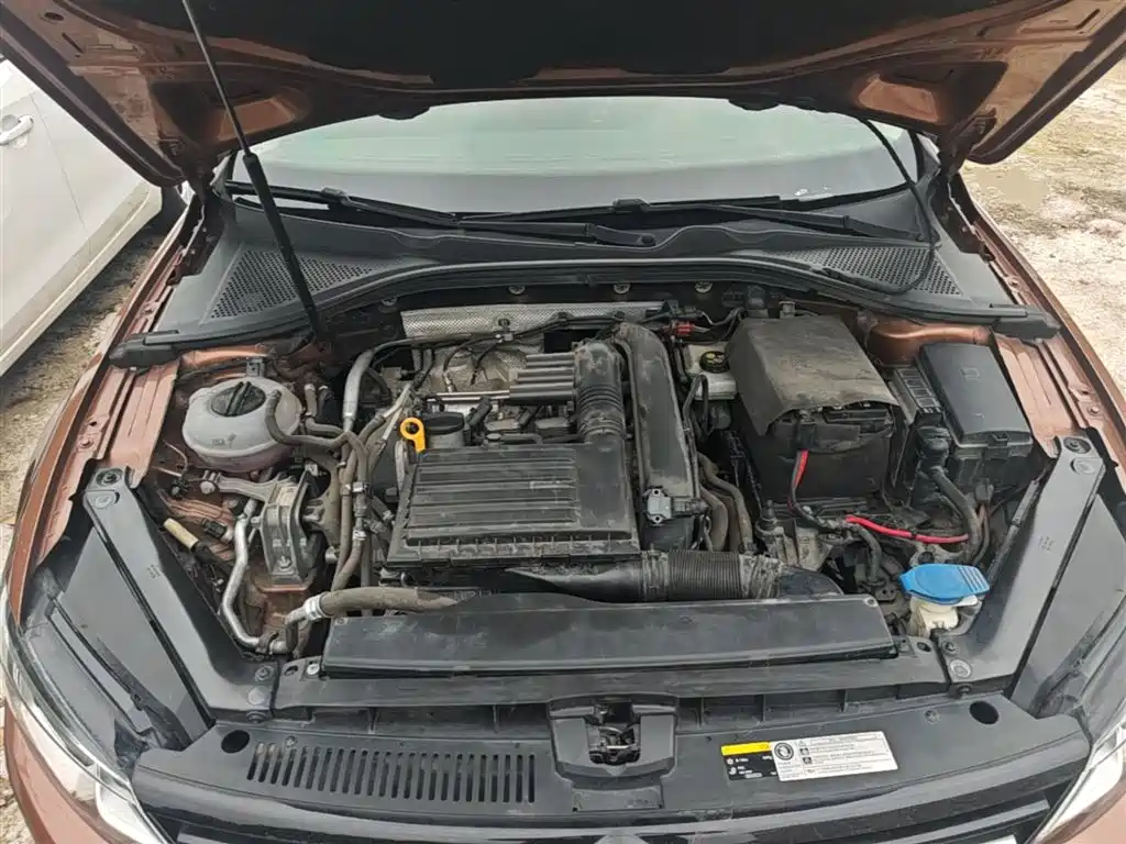 Volkswagen Lamando 2017 230TSI DSG Trend Edition фото 19