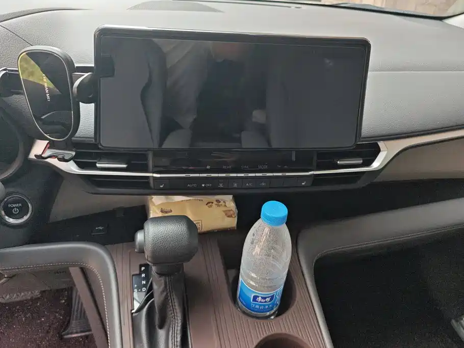 Toyota Granvia 2024 2024 2.5L Hybrid Comfort