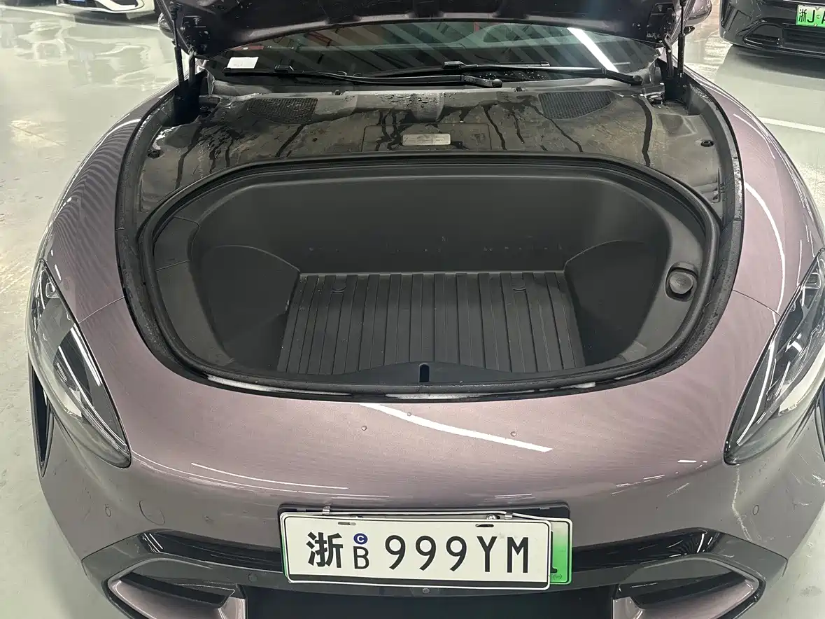 XIAOMI CAR XIAOMI SU7