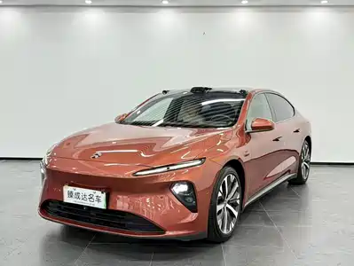 NIO ET7