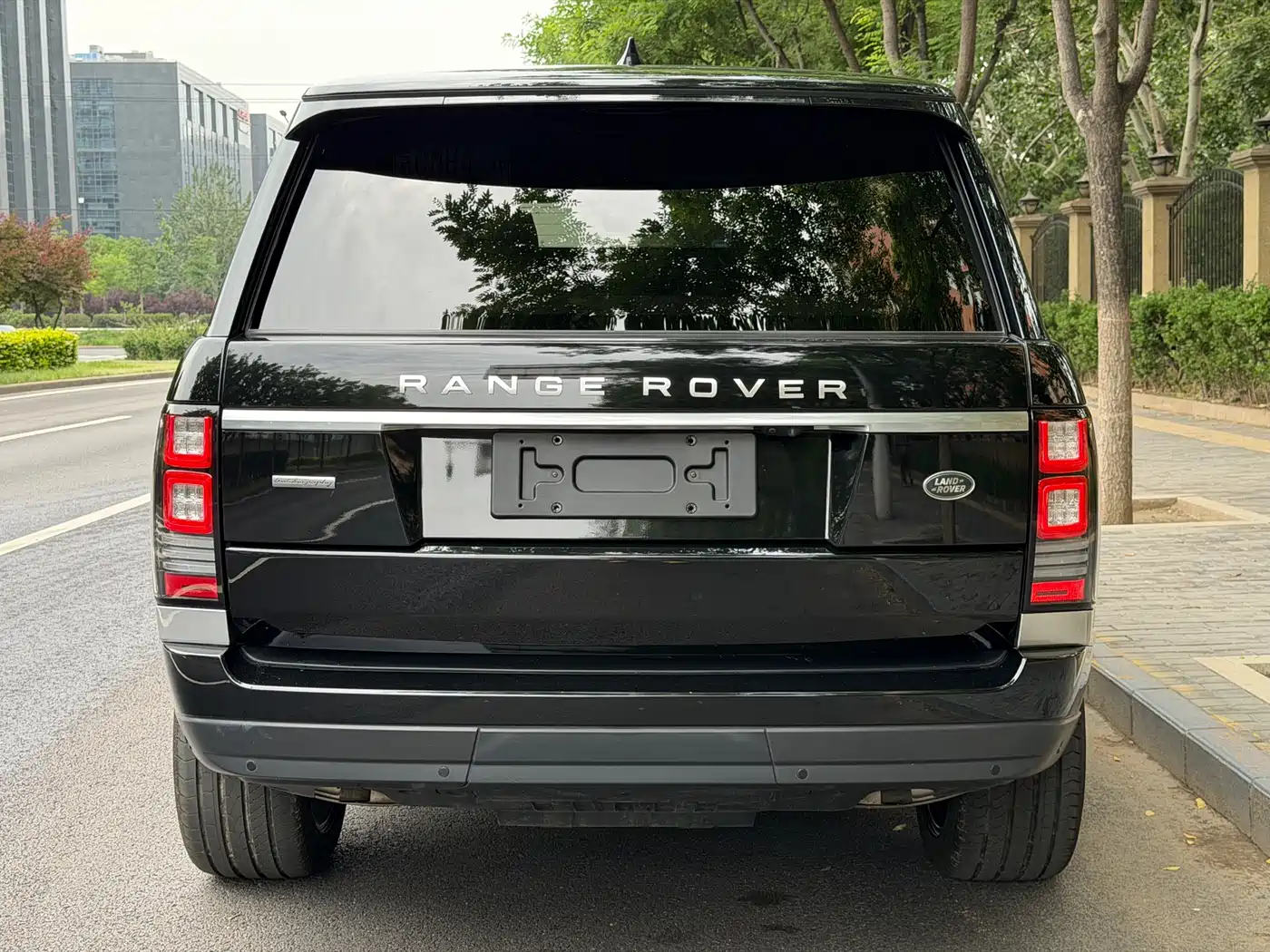 Land Rover Range Rover 2017 3.0 SC V6 AB Ultimate Autobiography LWB фото 4