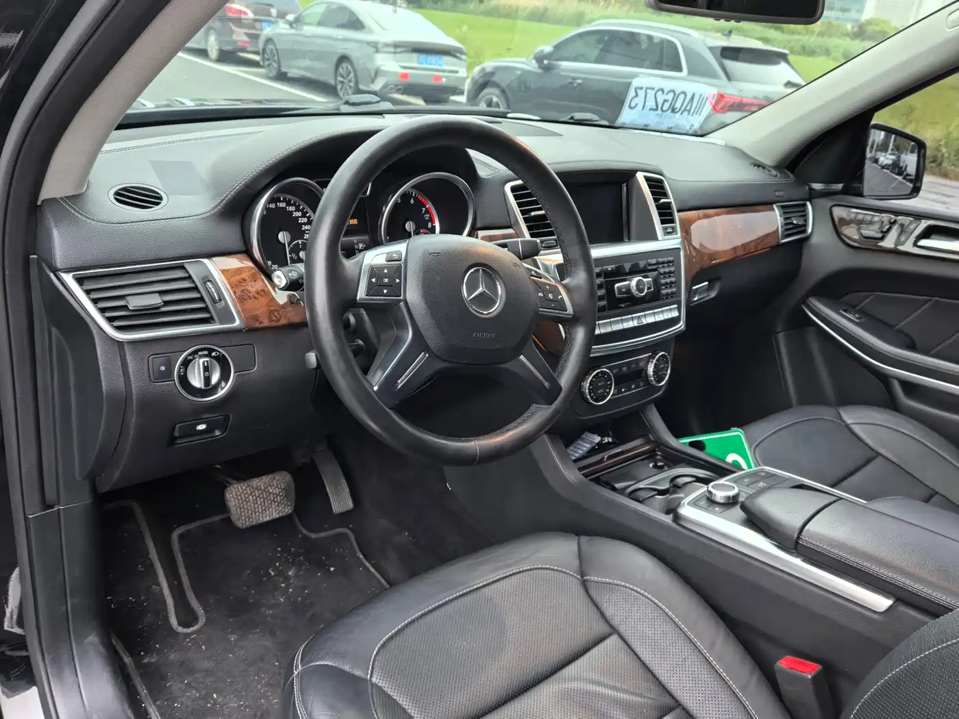 Mercedes-Benz GL-Class фото 20