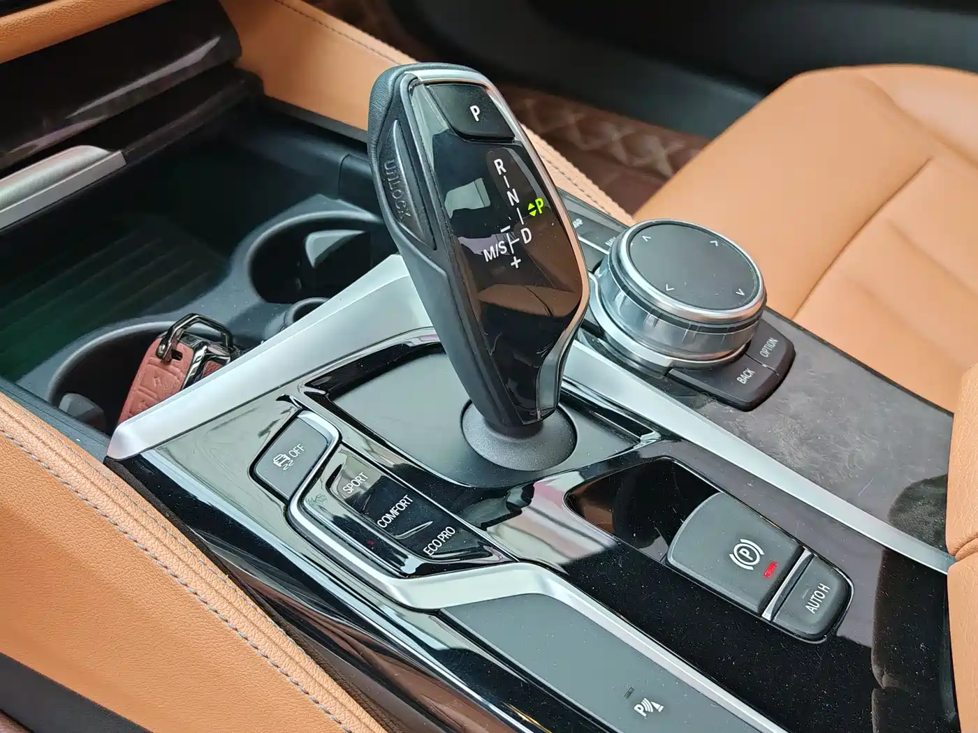 BMW 5 Series 2018 530Li xDrive M Sport Package фото 27