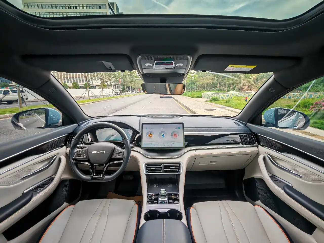 BYD Song PLUS PHEV 2024 Glory Edition EV 520km Premium фото 6