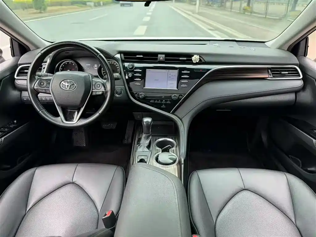 Toyota Camry 2019 2.0G Luxury Edition China VI фото 14