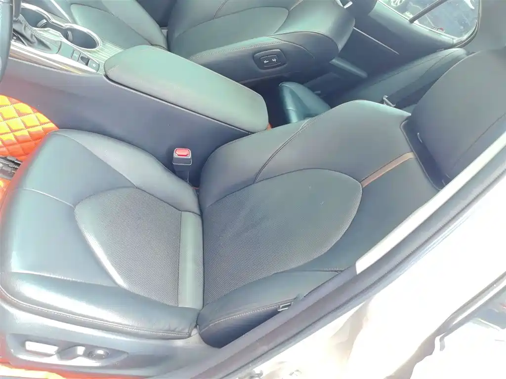 Toyota Camry 2019 2.0G Luxury Edition China VI фото 8