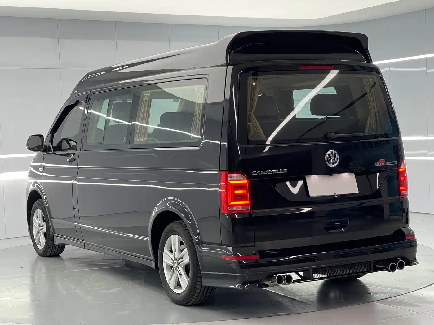 Volkswagen Caravelle 2019 2.0TSI 4WD Luxury 7-seater фото 6