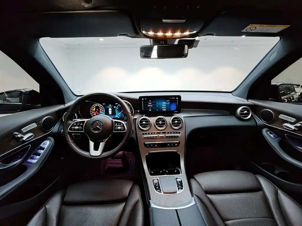 Mercedes-Benz GLC 2020 GLC 260 L 4MATIC Luxury фото 14