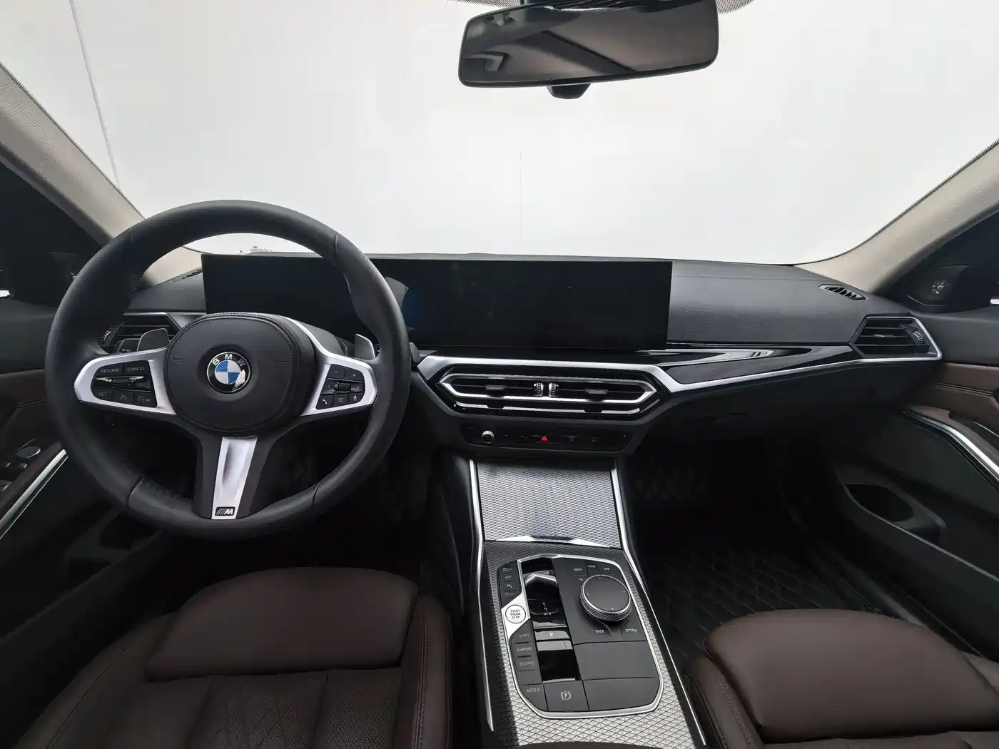 BMW 3 Series 2023 325Li M Sport Black Night Package фото 7