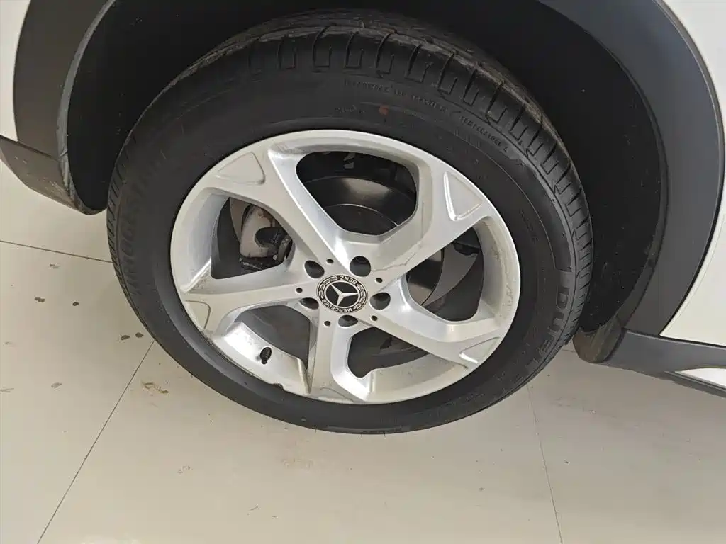 Mercedes-Benz GLA 2018 GLA 200 Dynamic фото 21