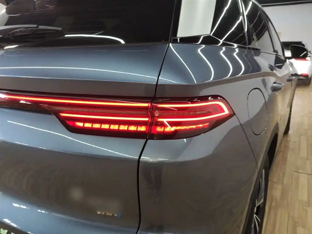 BYD Song Pro New Energy 2025 2nd Generation Smart Drive Edition DM-i 75KM Leading Type фото 8