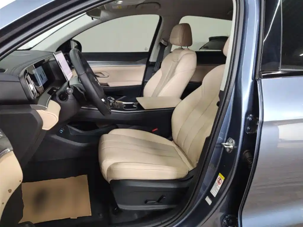 BYD Song Pro New Energy 2025 2nd Generation Smart Drive Edition DM-i 75KM Leading Type фото 15