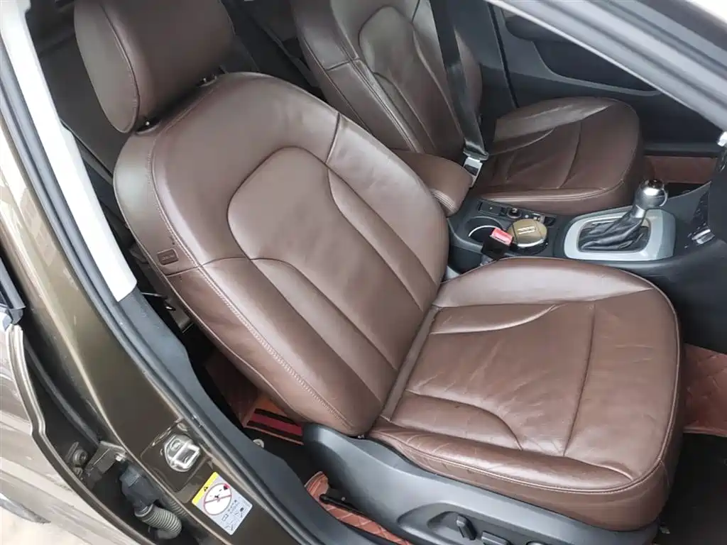 Audi Q3 2015 35 TFSI quattro Technology фото 25