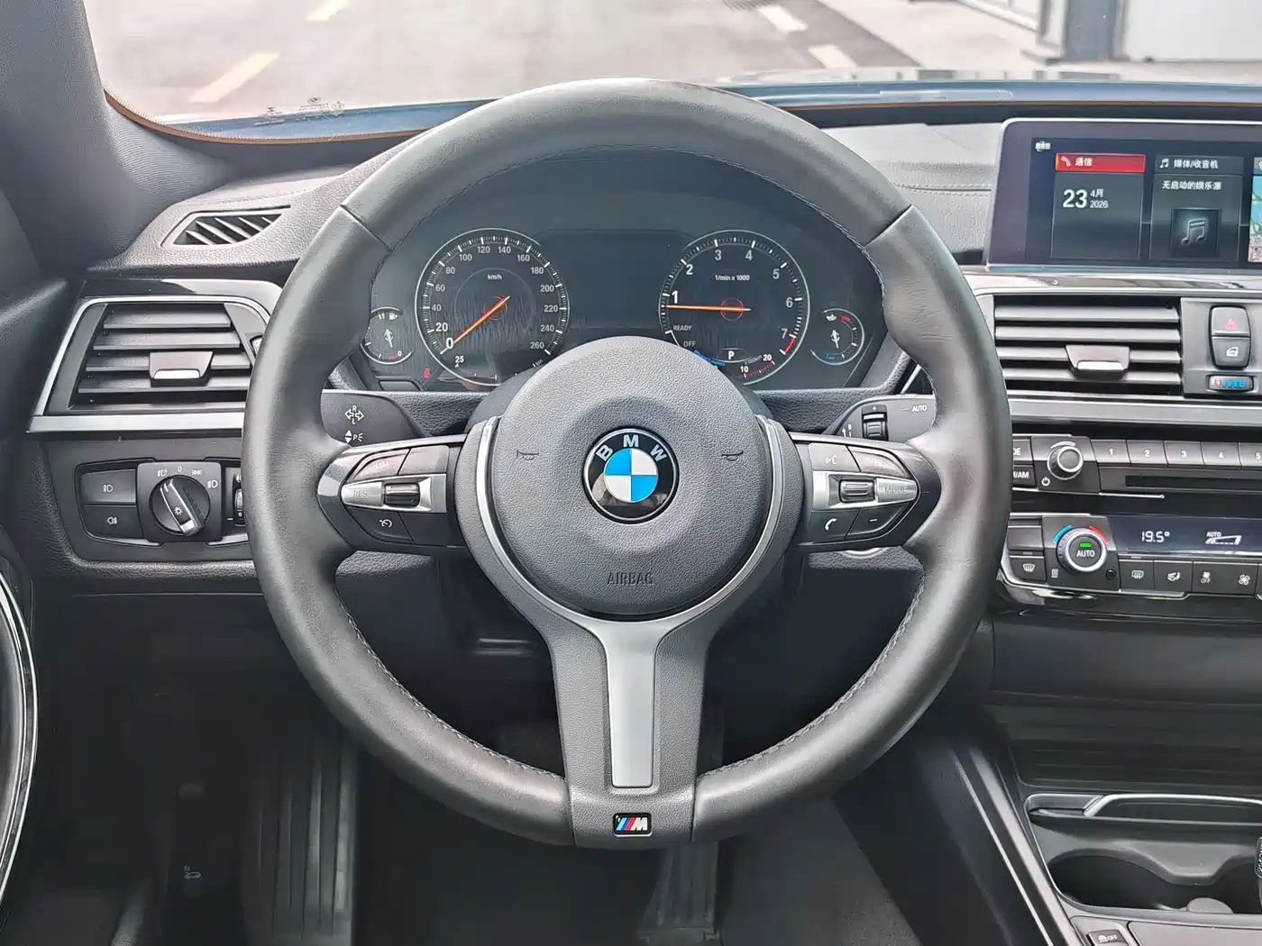 BMW 3 Series GT 2020 320i M Sport Package фото 24