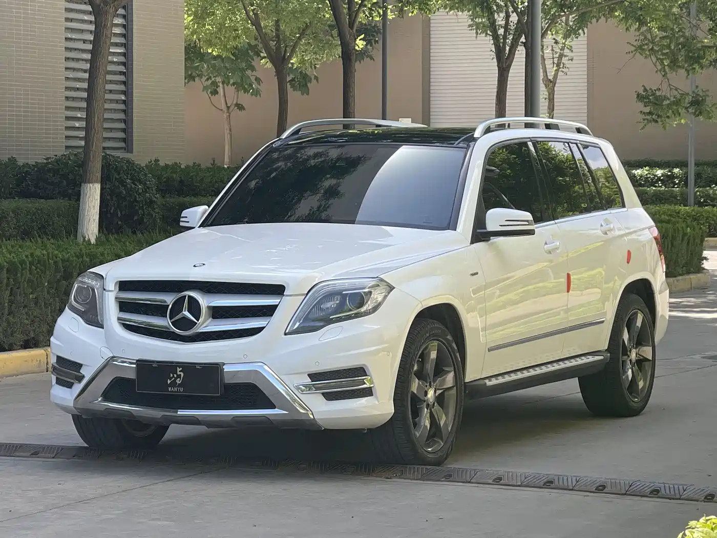 Mercedes-Benz GLK-Class 2015 GLK 260 4MATIC Fashion Ultimate Edition