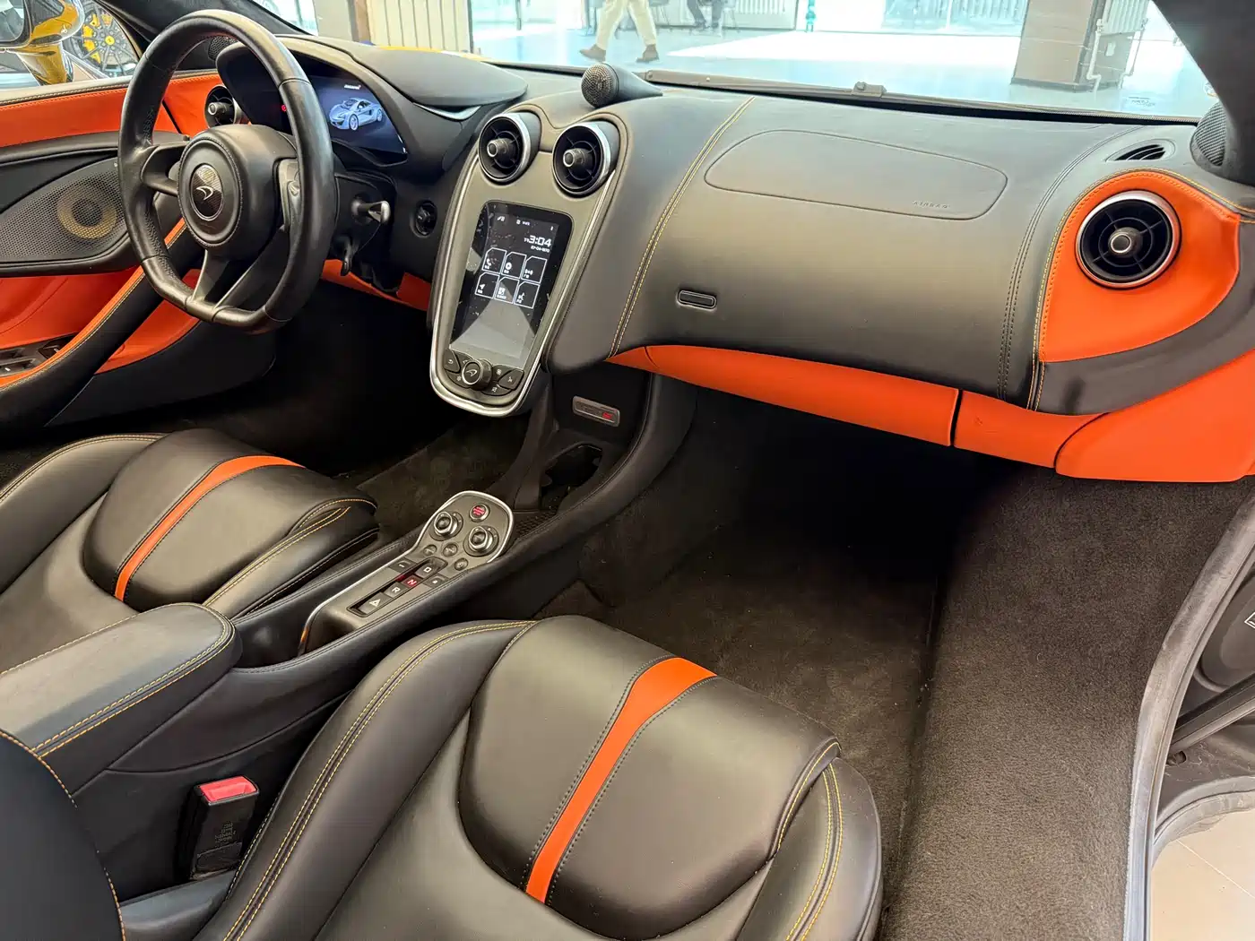 McLaren 570 2015 570S 3.8T Coupe фото 10