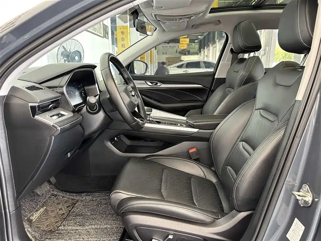 GEELY AUTOMOBILE XINGRUI