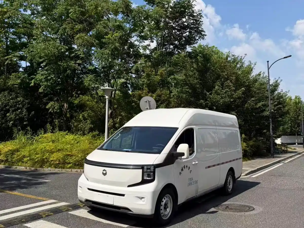 Changan Kaicheng V919 2025 2025 Speed Cargo Version CATL 88kwh Long Wheelbase High Roof Smart Trim 3-Seater