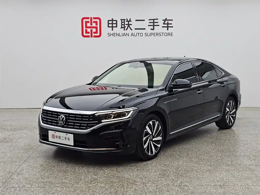 Volkswagen Passat 2023 330TSI Premium Edition