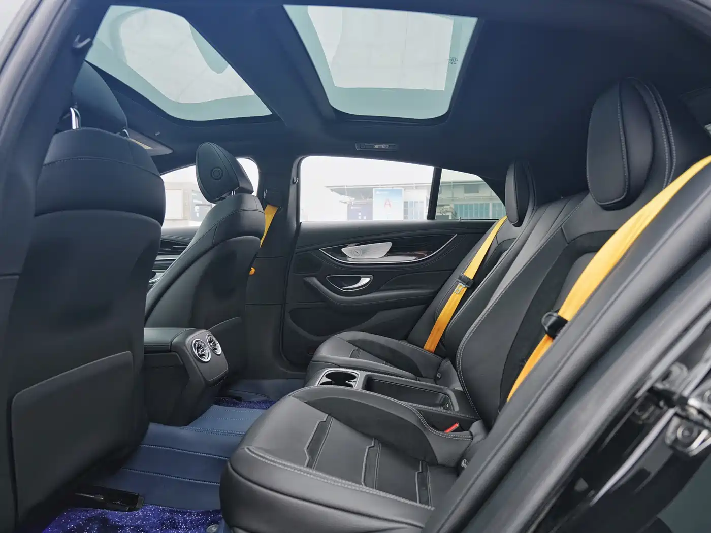 MERCEDES-BENZ AMG GT