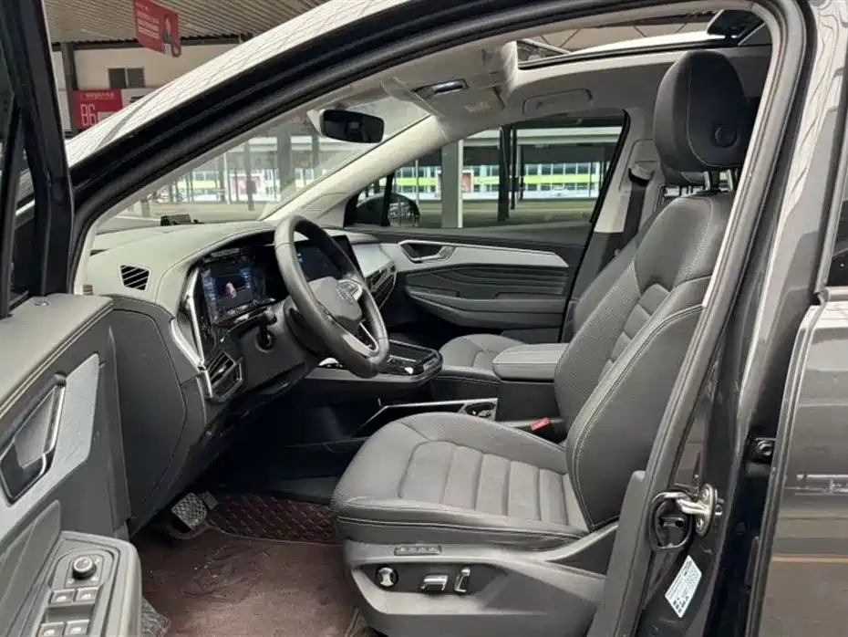 Volkswagen Talagon 2025 380TSI AWD Luxury Premium Pro Shared Edition 7-Seater фото 7
