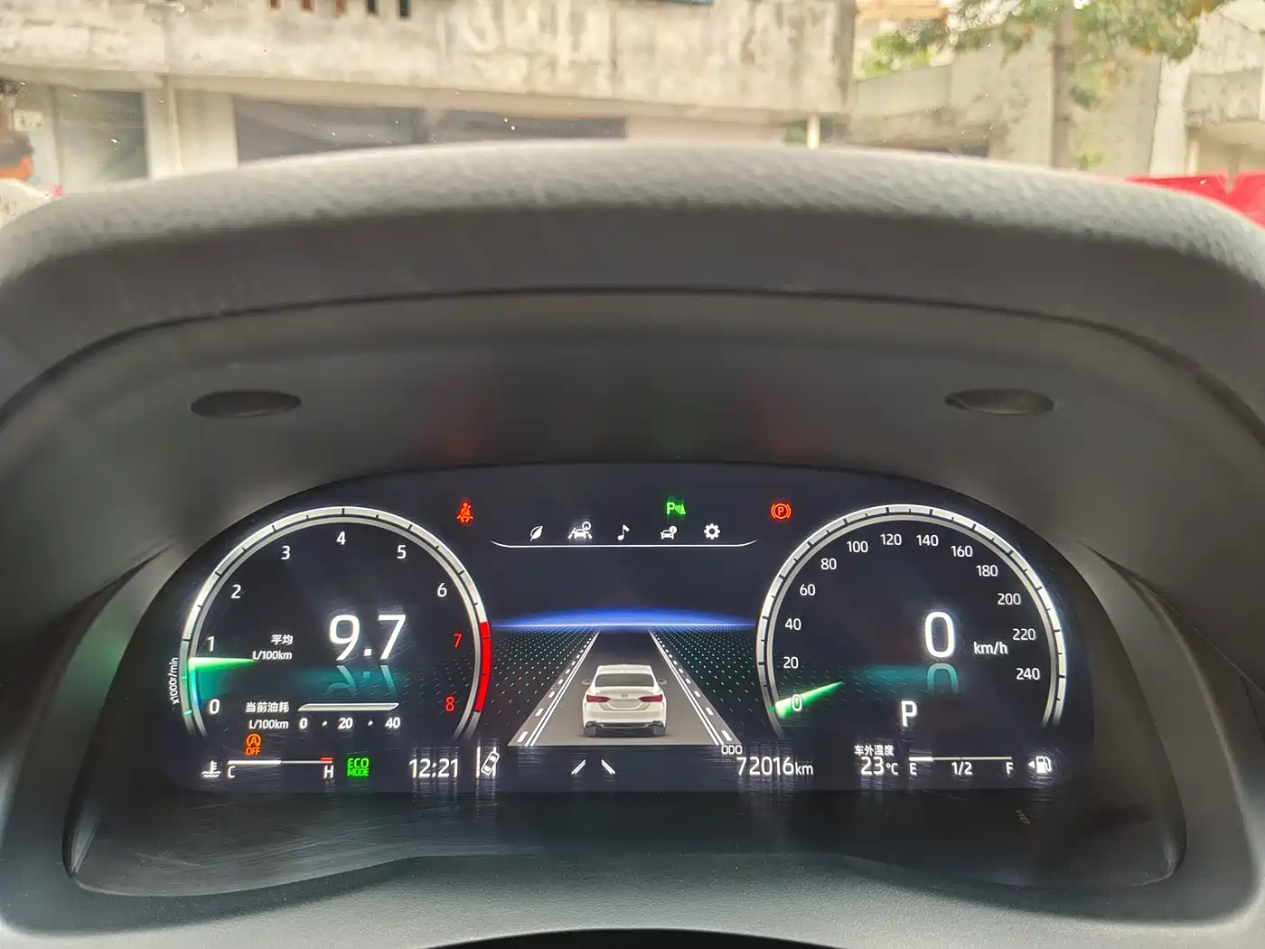 Toyota Camry 2021 2.5G Luxury Edition фото 22