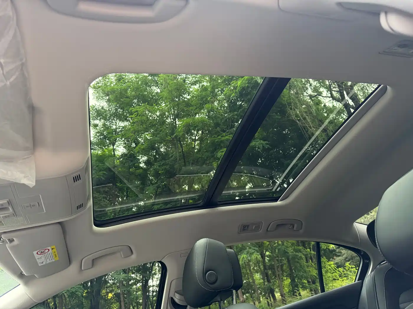 Volkswagen Magotan 2020 330TSI DSG Leading фото 8