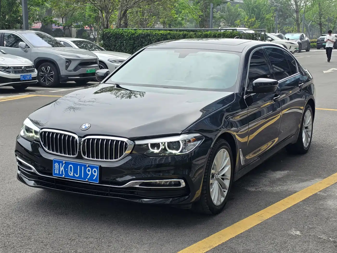 BMW 5 Series 2019 525Li Luxury Package фото 2