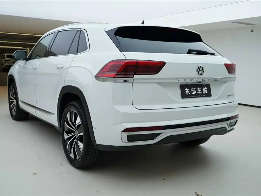 Volkswagen Teramont 2019 Model Teramont X 380TSI 4WD Prestige Luxury Edition фото 4