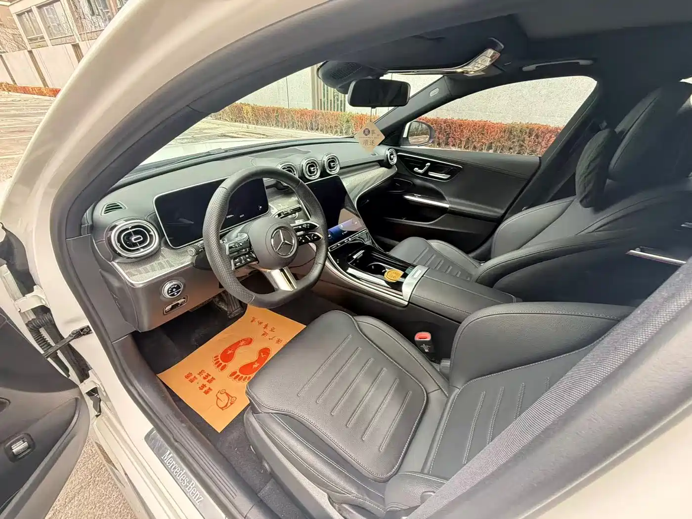 Mercedes-Benz C-Class 2025 C 260 L Sport Edition фото 4