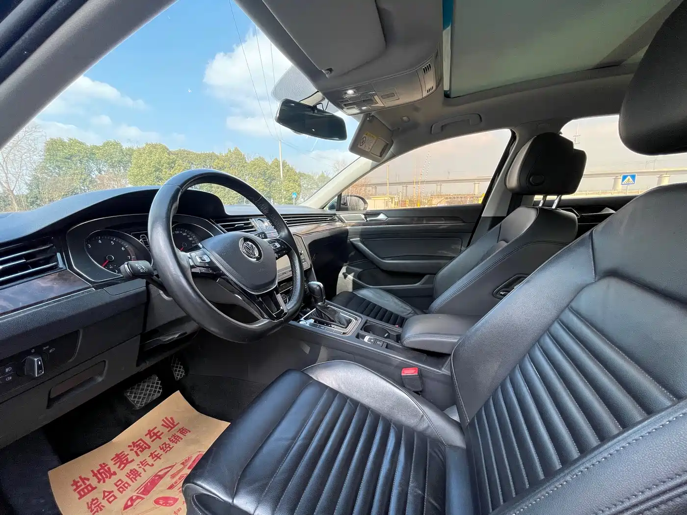 Volkswagen Magotan 2018 Facelift 330TSI DSG Luxury фото 8