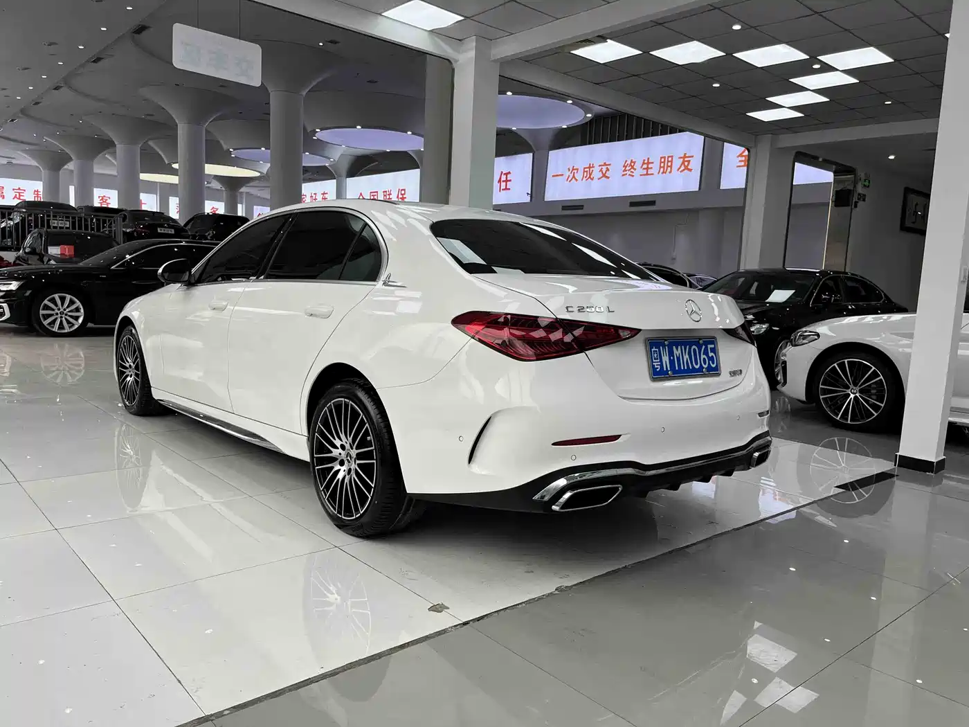 MERCEDES-BENZ C CLASS