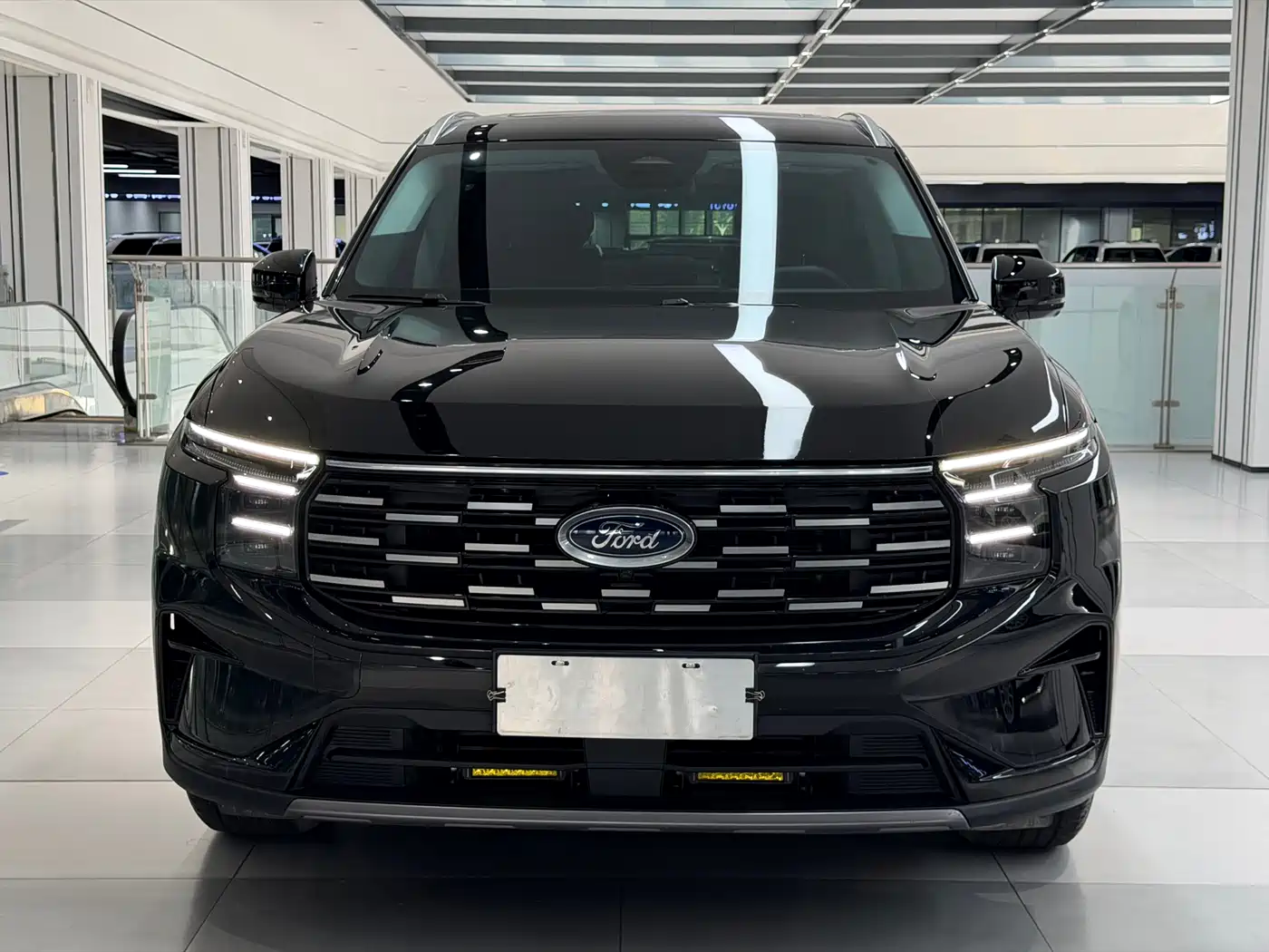 FORD SHARP WORLD