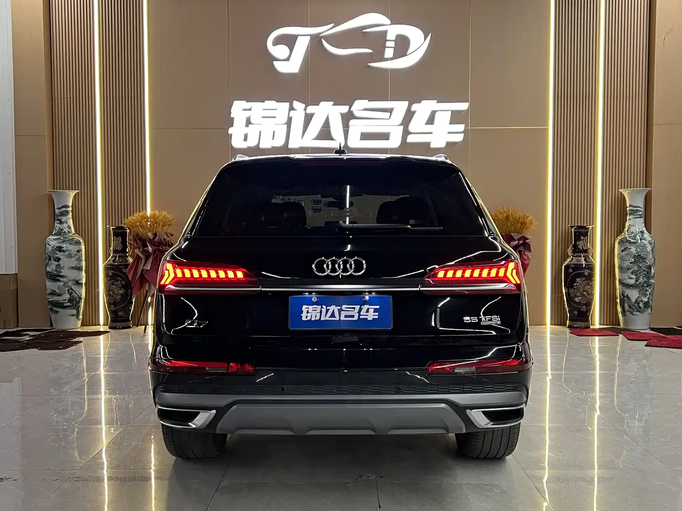 Audi Q7 2023 55 TFSI quattro S line Sport фото 14