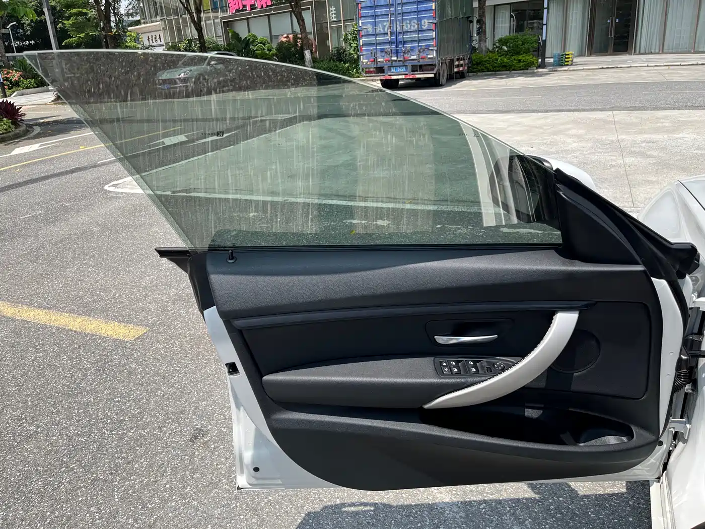 BMW 3 Series GT 2016 320i Fashion Style фото 8