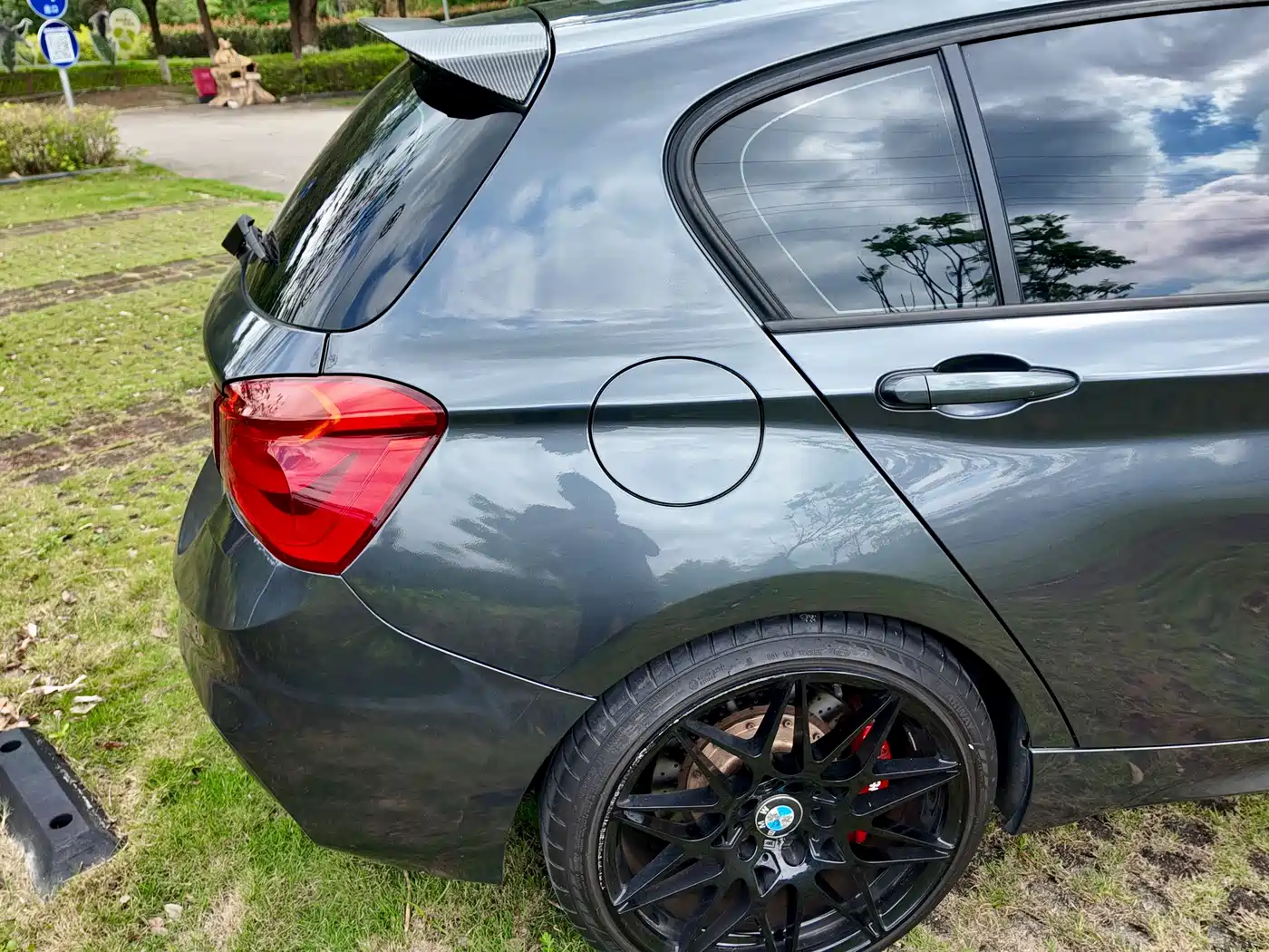 BMW 1 Series (Import) 2012 118i Sport фото 30