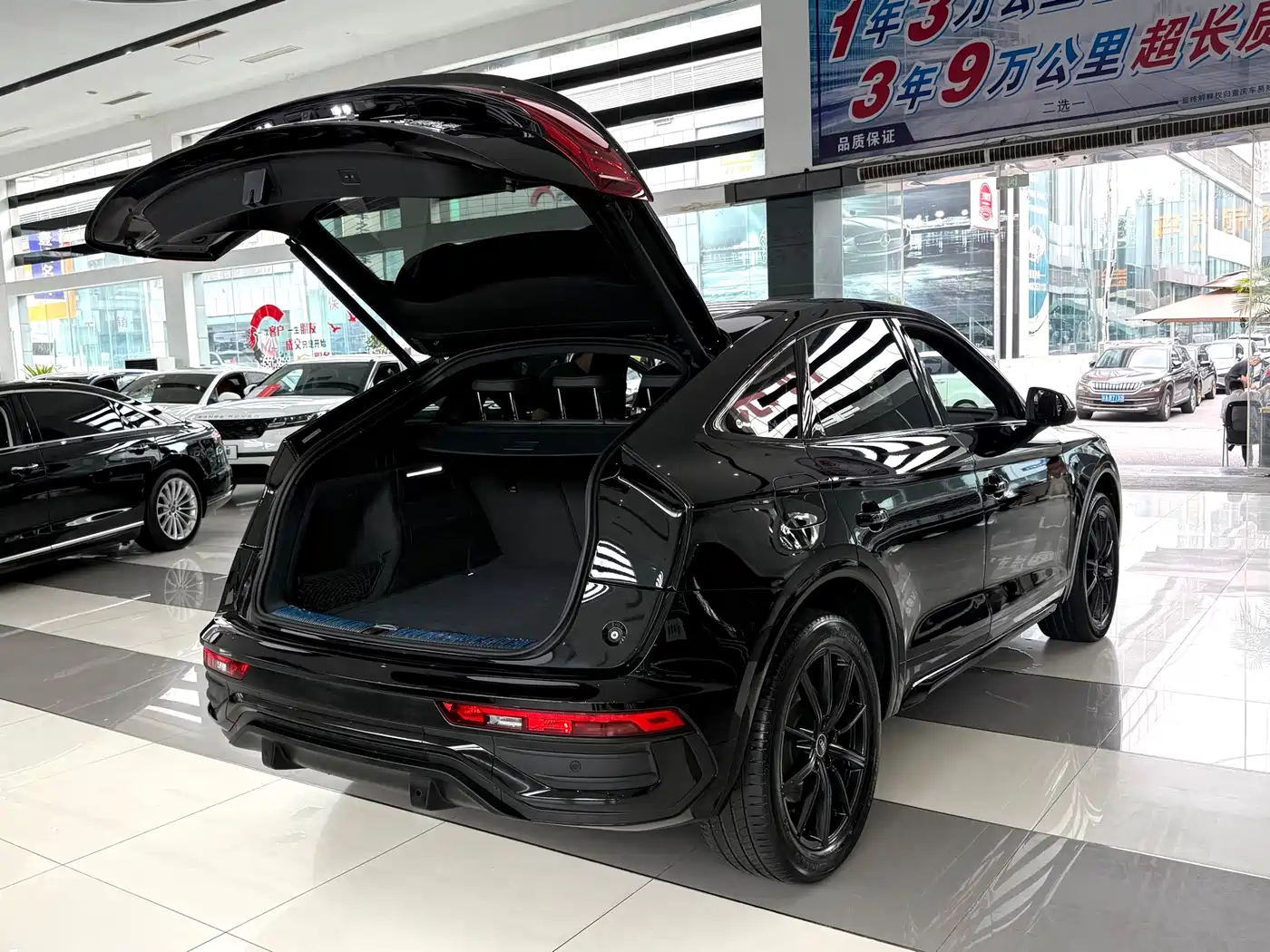 Audi Q5L Sportback 2022 40 TFSI Luxury фото 19